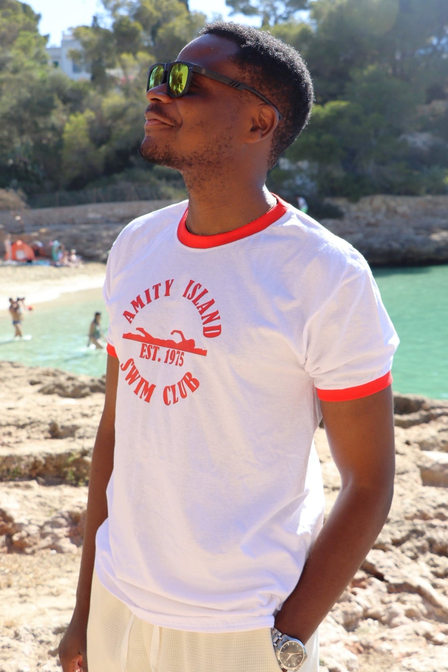 AMITY SWIM T-Shirt Red - the perfect gift for Jaws fans !