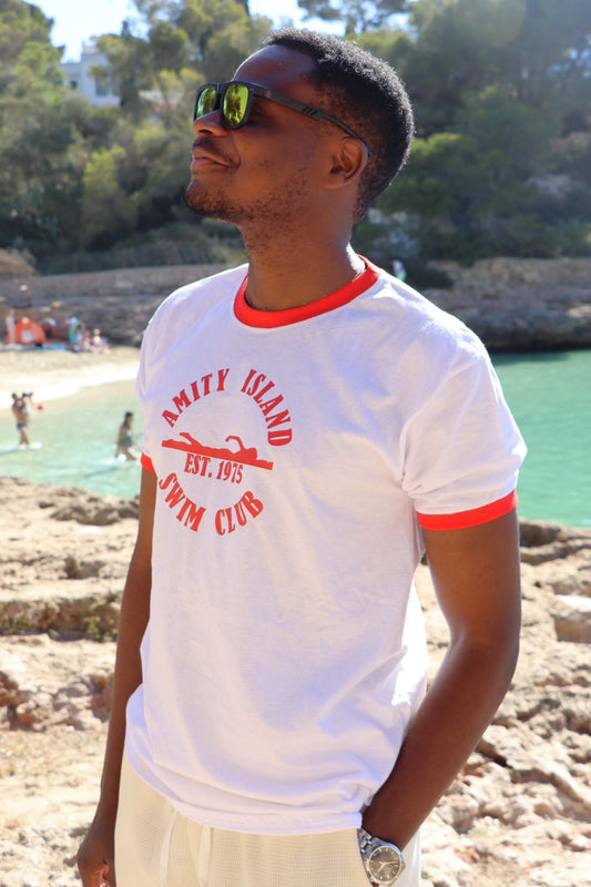 AMITY SWIM T-Shirt Red - the perfect gift for Jaws fans !