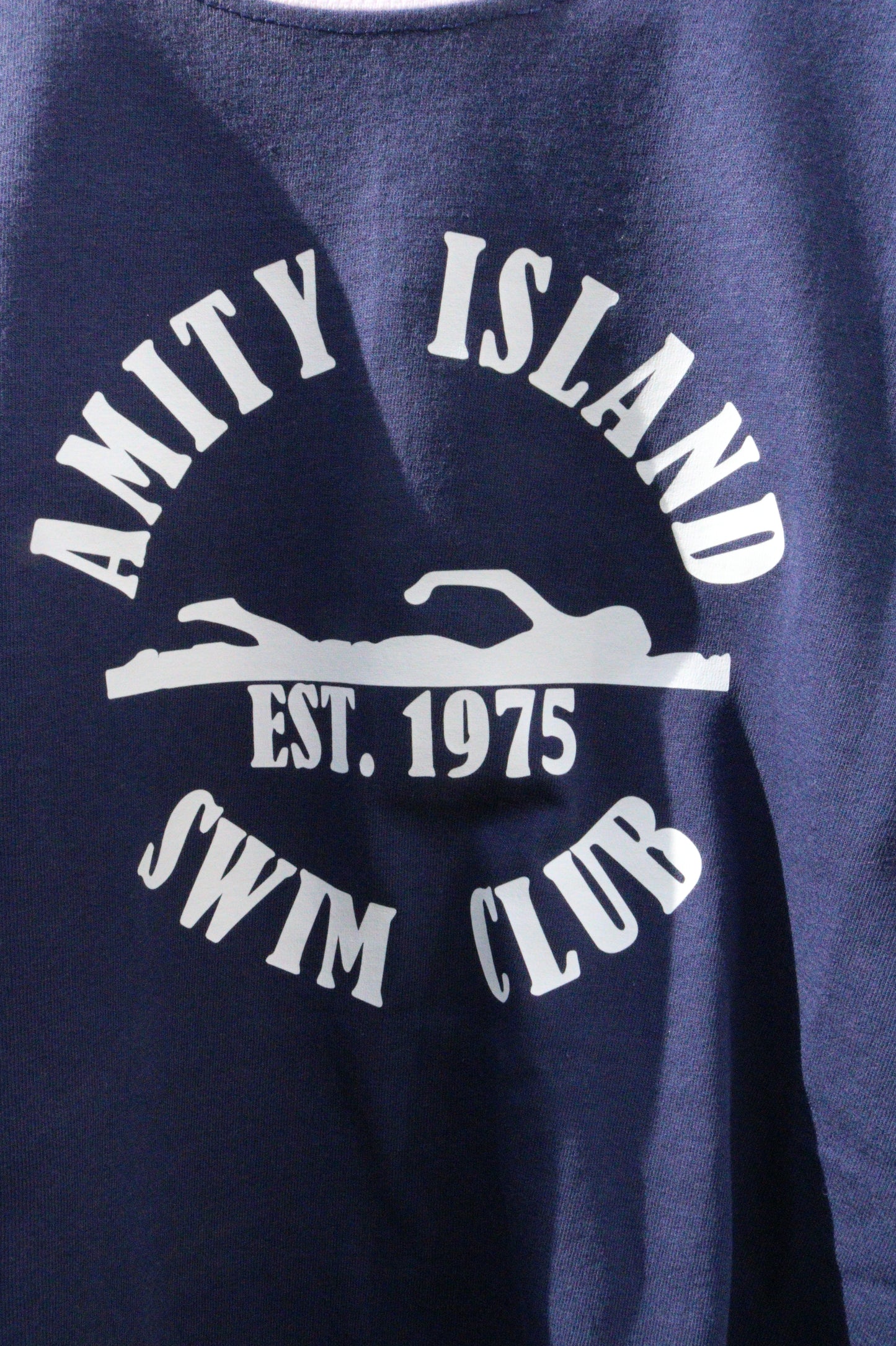 AMITY SWIM T-Shirt Navy Blue white trim - the perfect gift for Jaws fans !