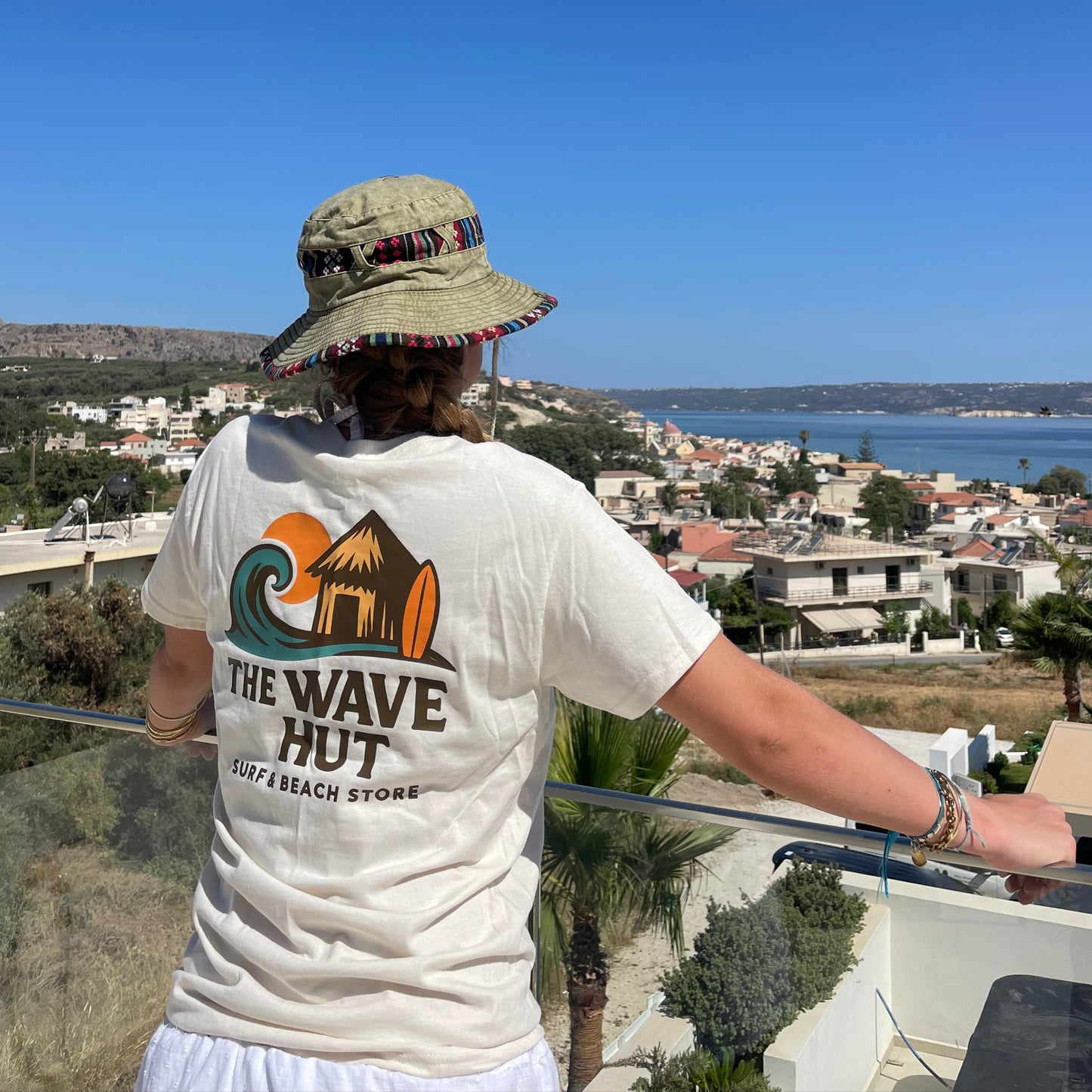 THE WAVE HUT unisex T-Shirt in natural cream - pure cotton and 100% beautiful ! (Copy)