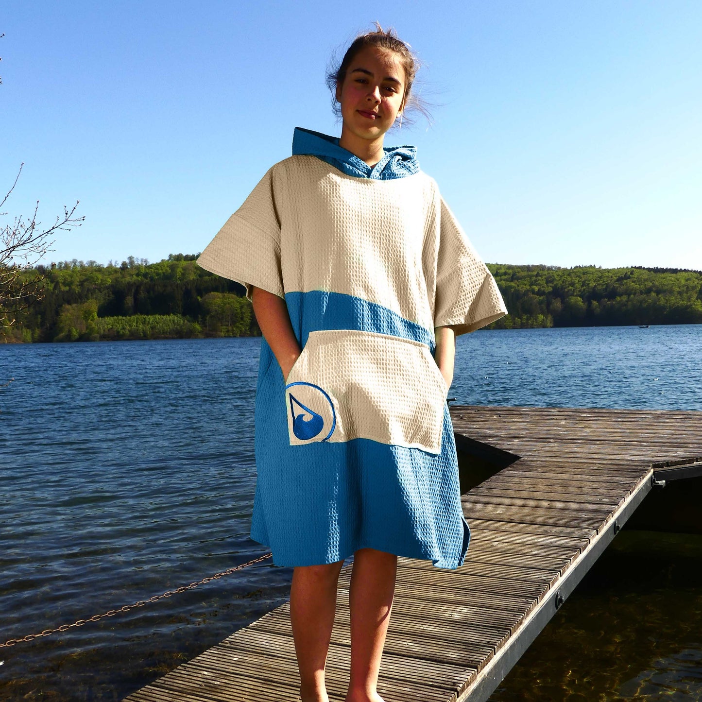 Wave Travel Poncho LIGHD Kids Ponchos