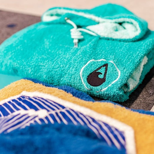 Wave Style Poncho LIZ Folded Surfing