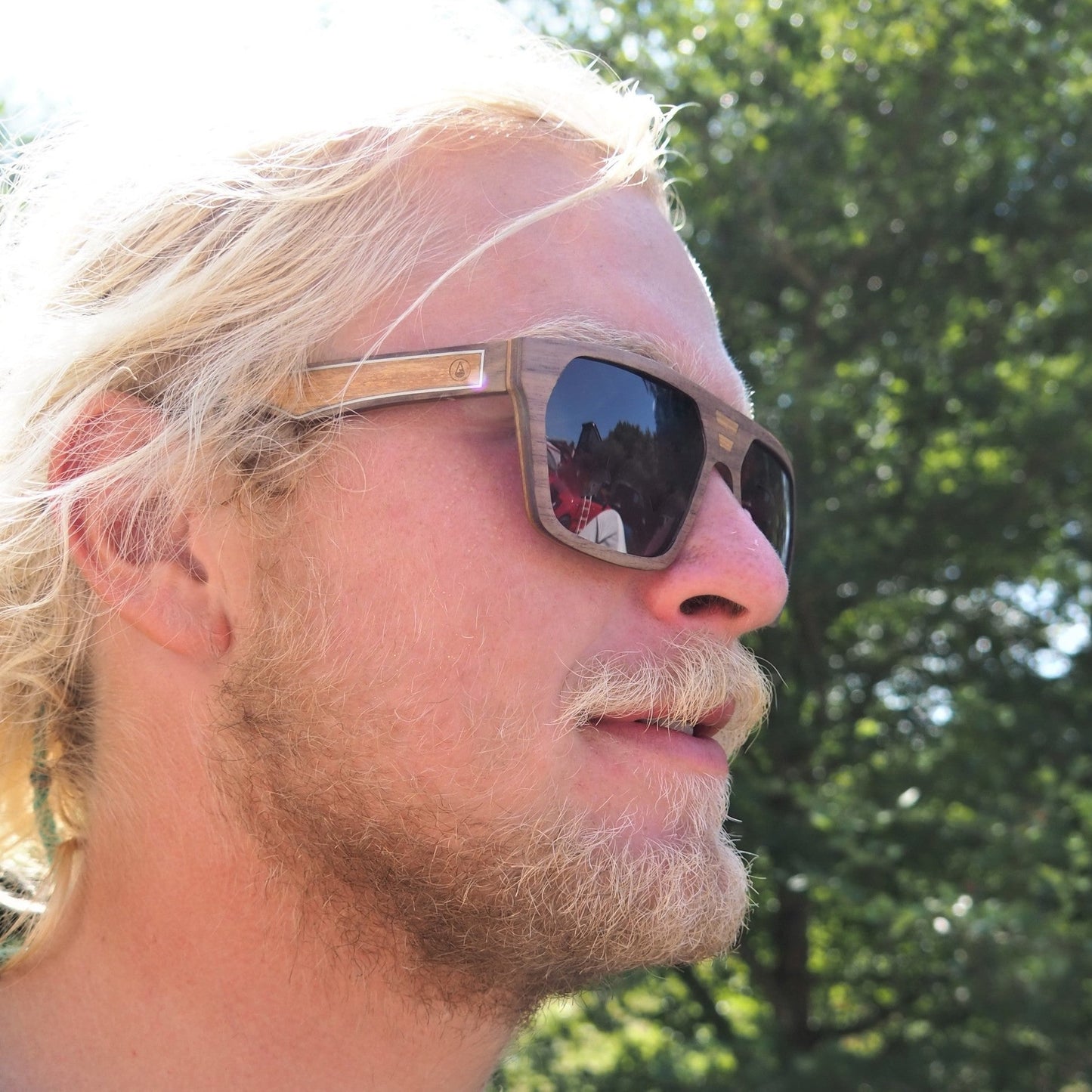 LABADERA Sunglasses Side View Lifestyle