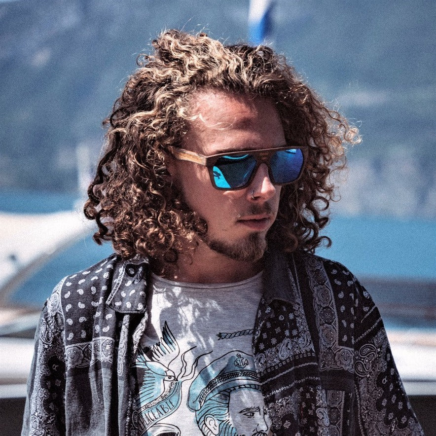 RINCON Sunglasses Male Model