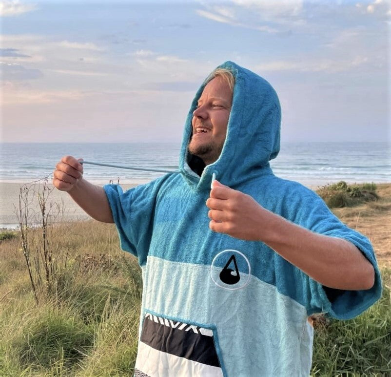 Wave Style Poncho AIR