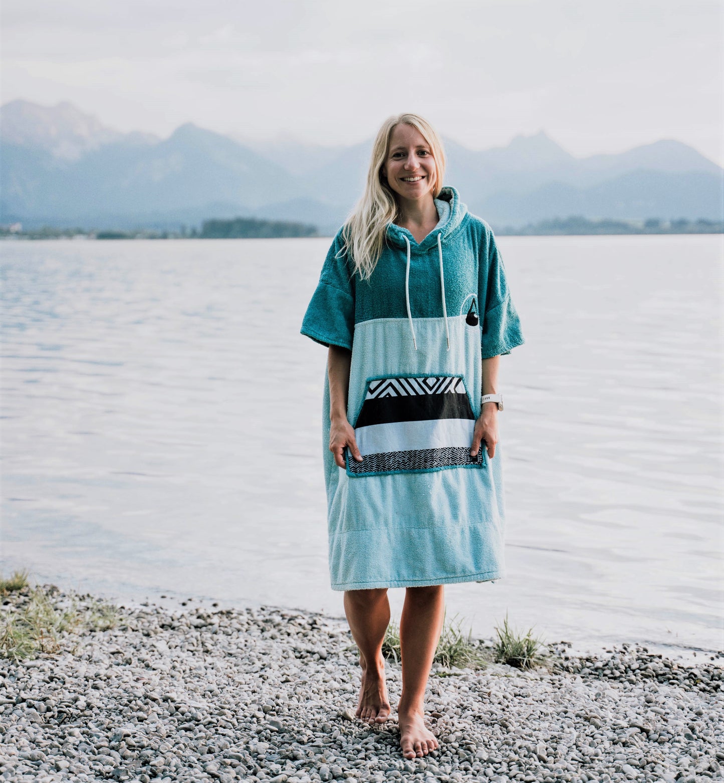 Wave Style Poncho AIR