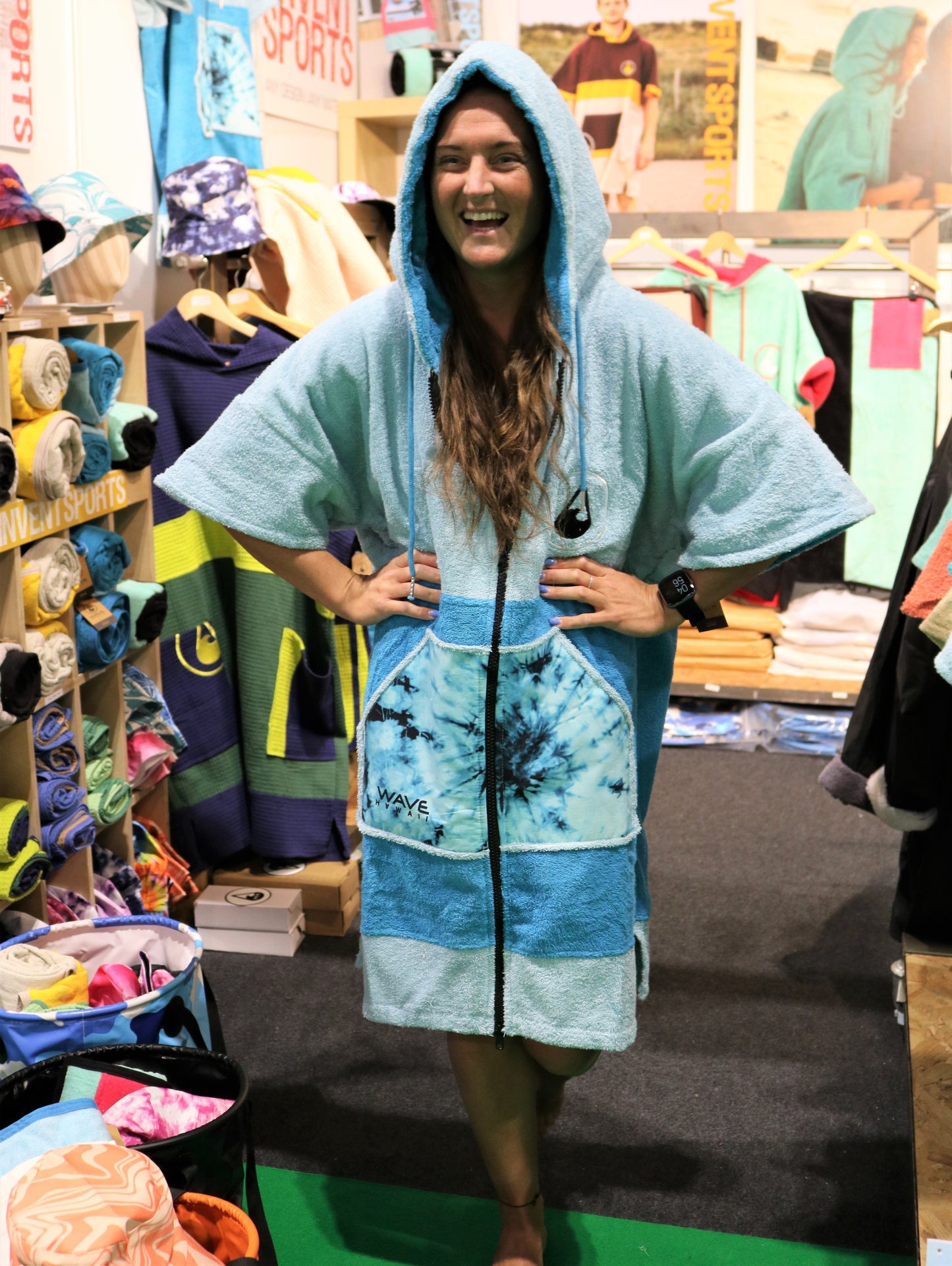 Wave Zip Poncho FLIGHT Hood Up Happy Customer