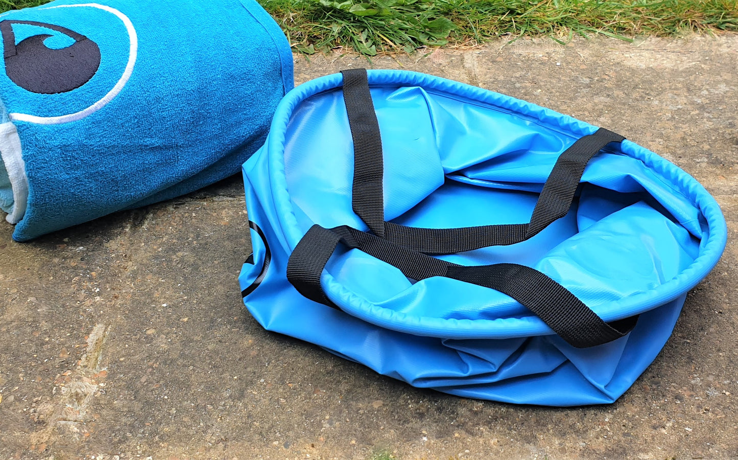 COWES WEEK Beach Bucket 
