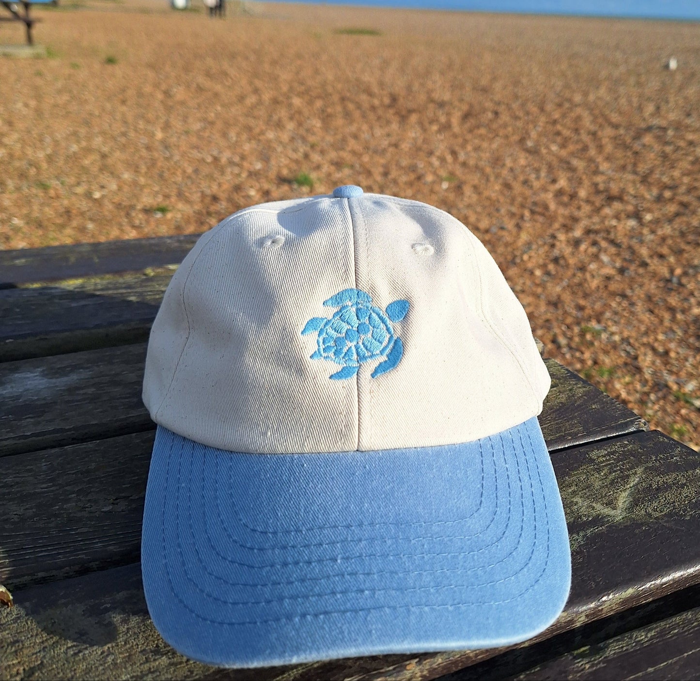 Two tone vintage washed TURTLE Baseball caps in 5 colours.  100% natural cotton