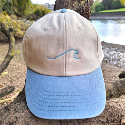 Two tone vintage washed WAVE Baseball caps in 5 colours.  100% natural cotton