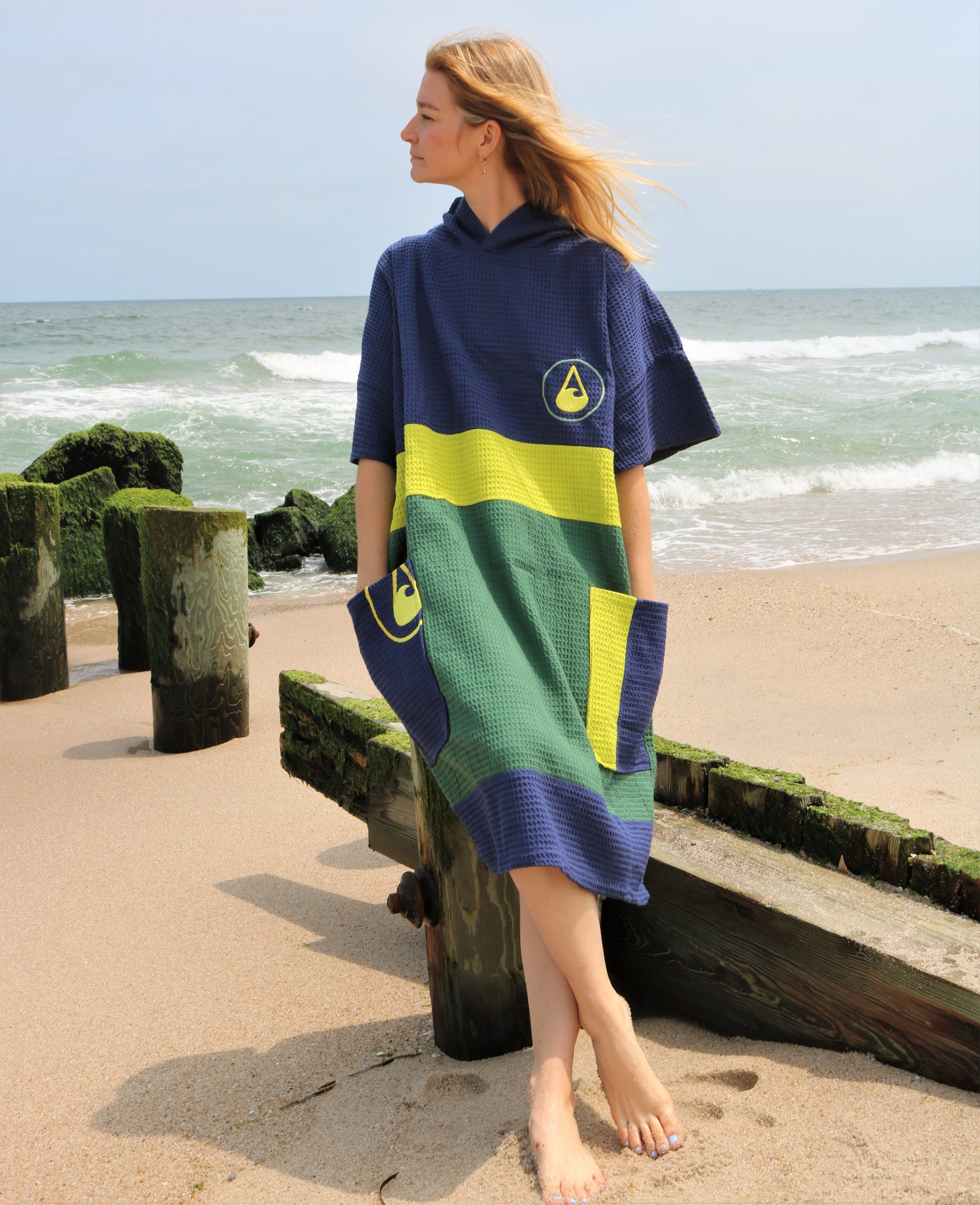 Pampatar Travel Poncho