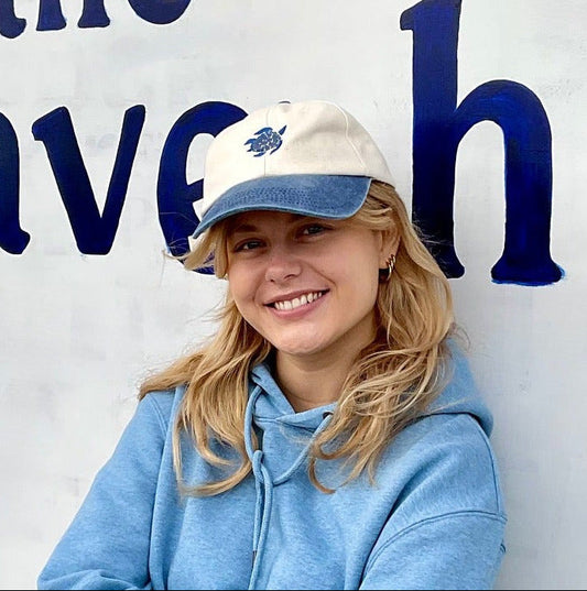 Two tone vintage washed TURTLE Baseball caps in 5 colours.  100% natural cotton