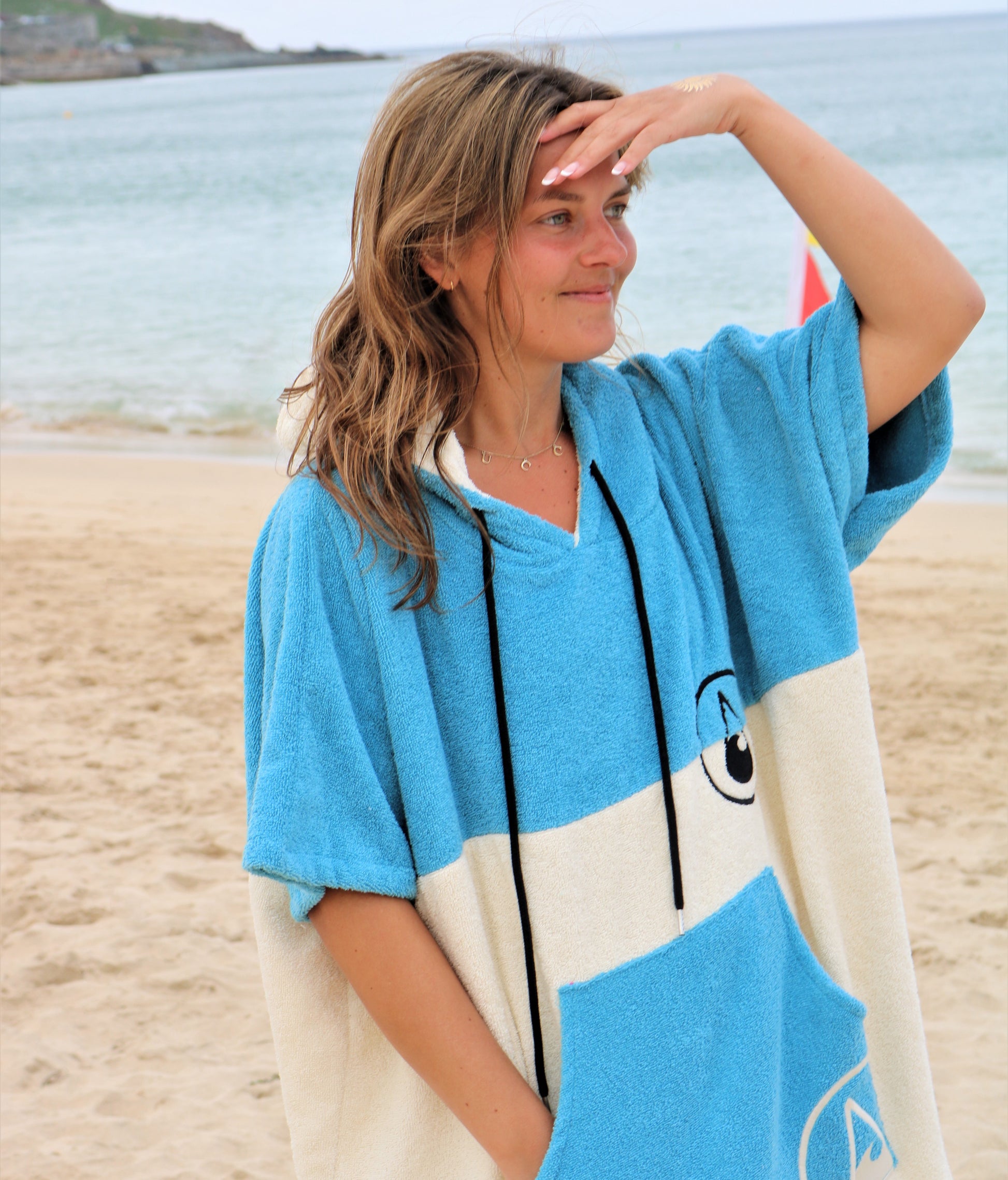 LAGOS Poncho