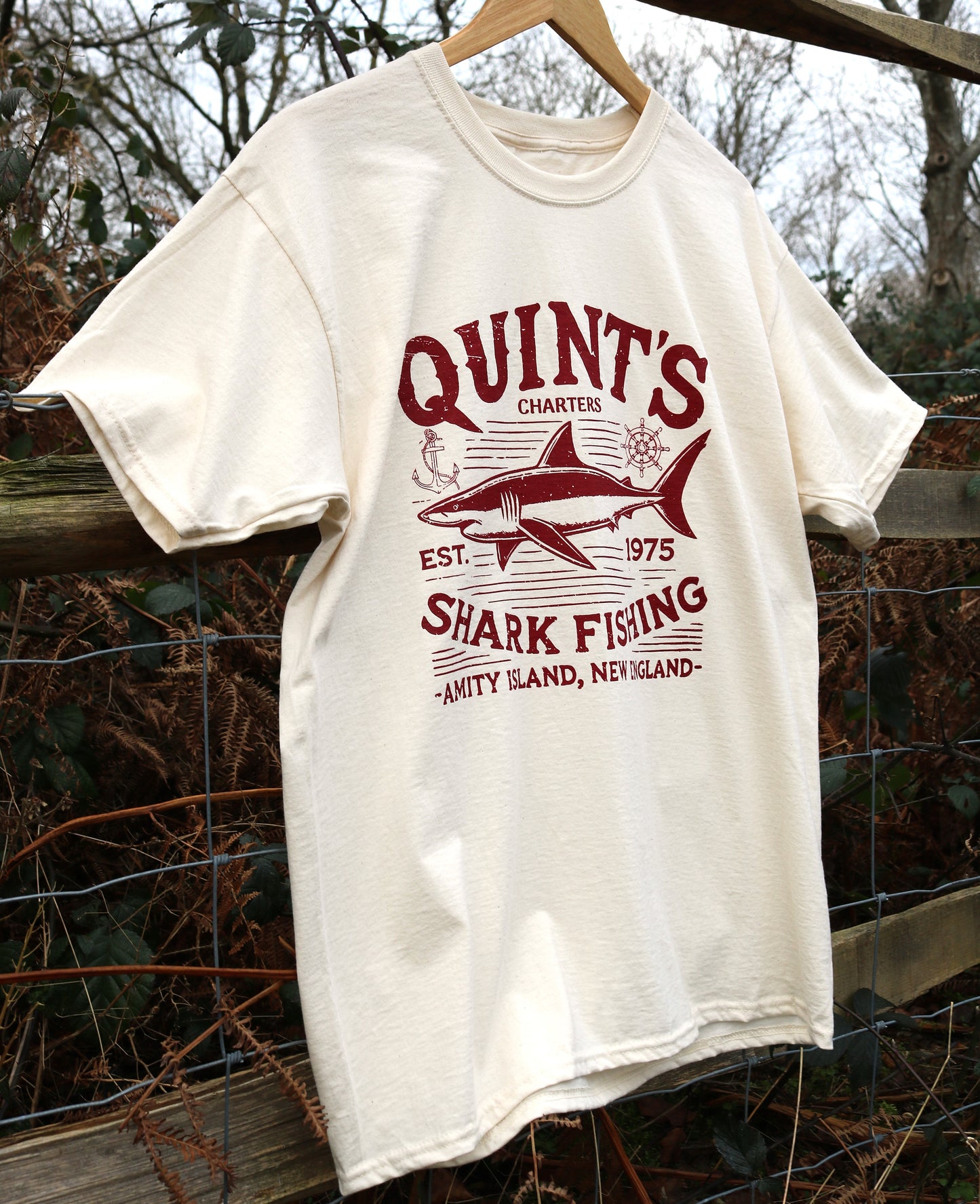 Pure cotton QUINT'S T-Shirt in natural cream - the perfect celebation of 50 years of the movie Jaws!