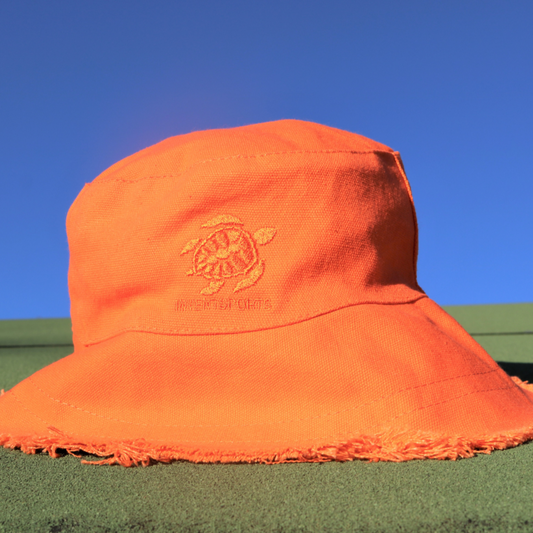 The CLEMENTINE frayed Bucket Hat