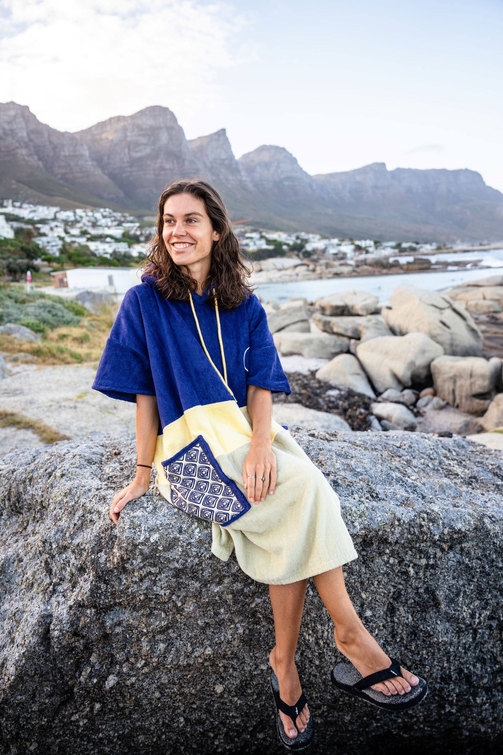 Wave Style Poncho HOOPA 