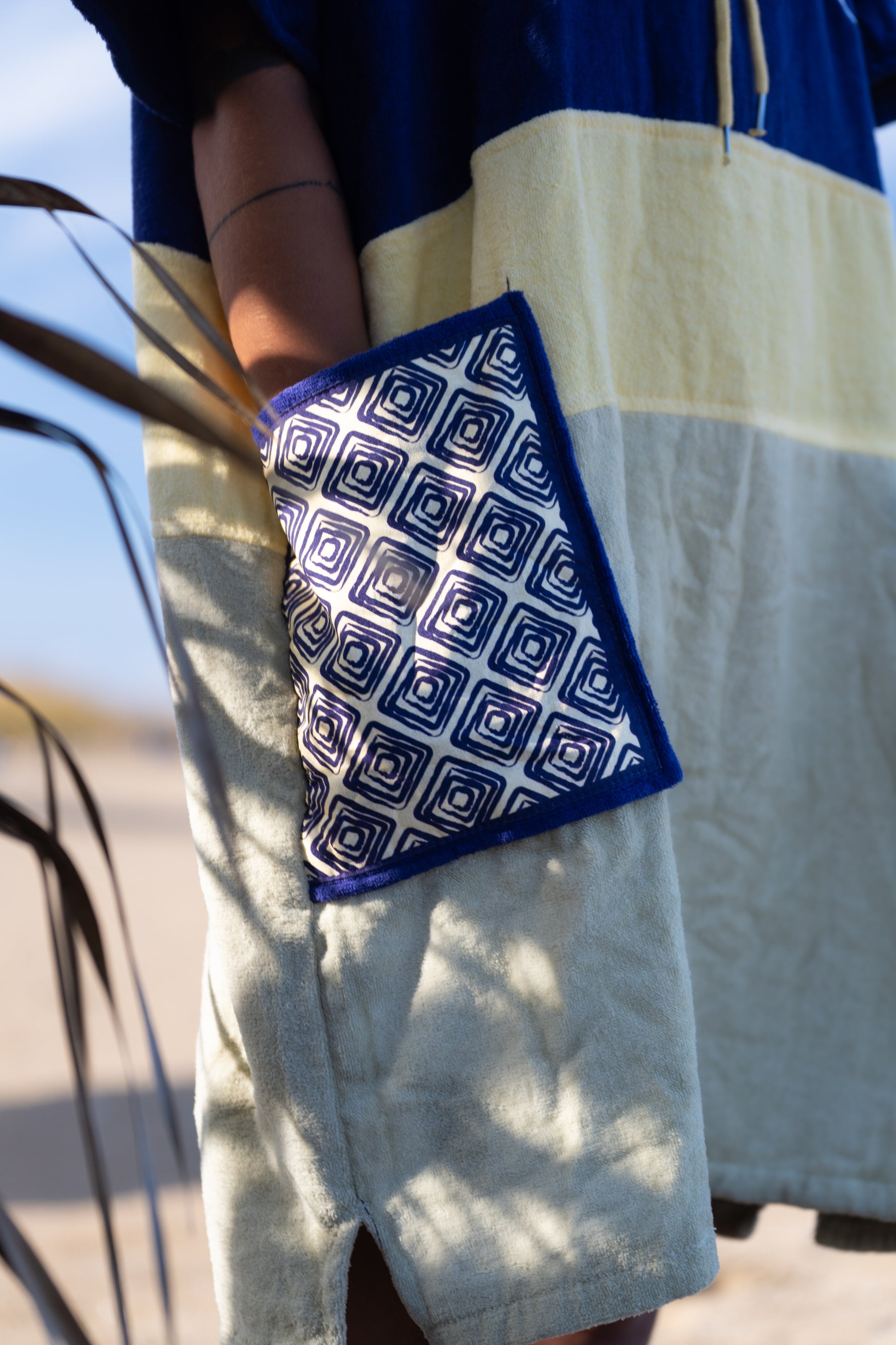 Wave Style Poncho HOOPA 