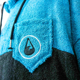 Wave Style Poncho UNO Soft Pocket Front View