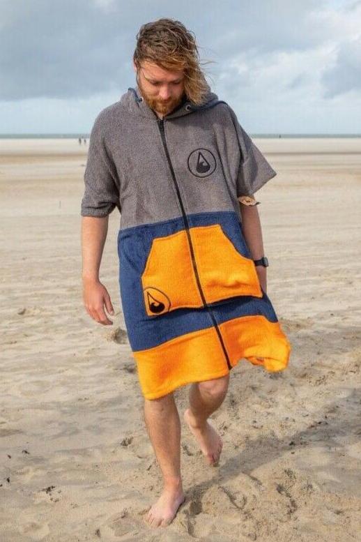 Wave Zip Poncho SHANY