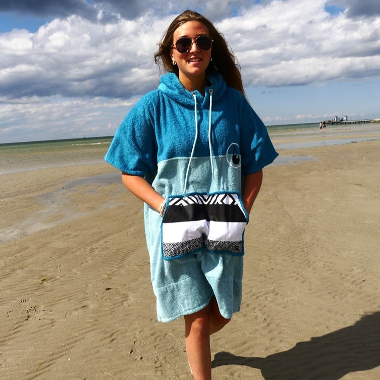 Wave Style Poncho AIR At The Beach Warm And Comfy