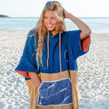 Wave Style Poncho FLOW At The Beach