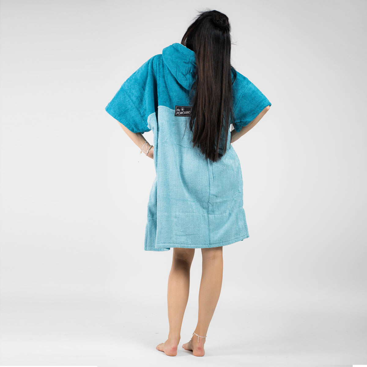 Wave Style Poncho AIR Back View Surf Wear