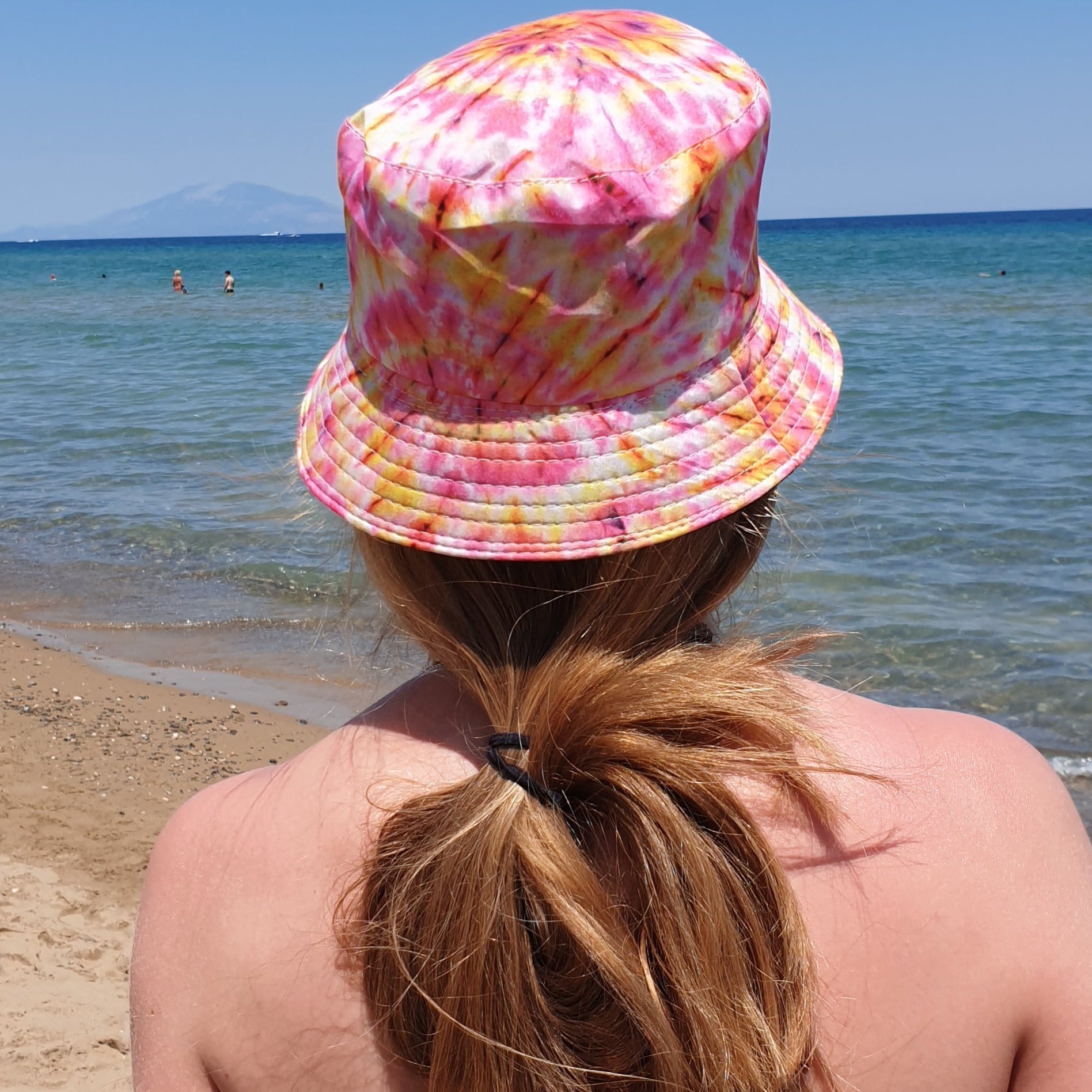 The FROOT SALAD Bucket hat