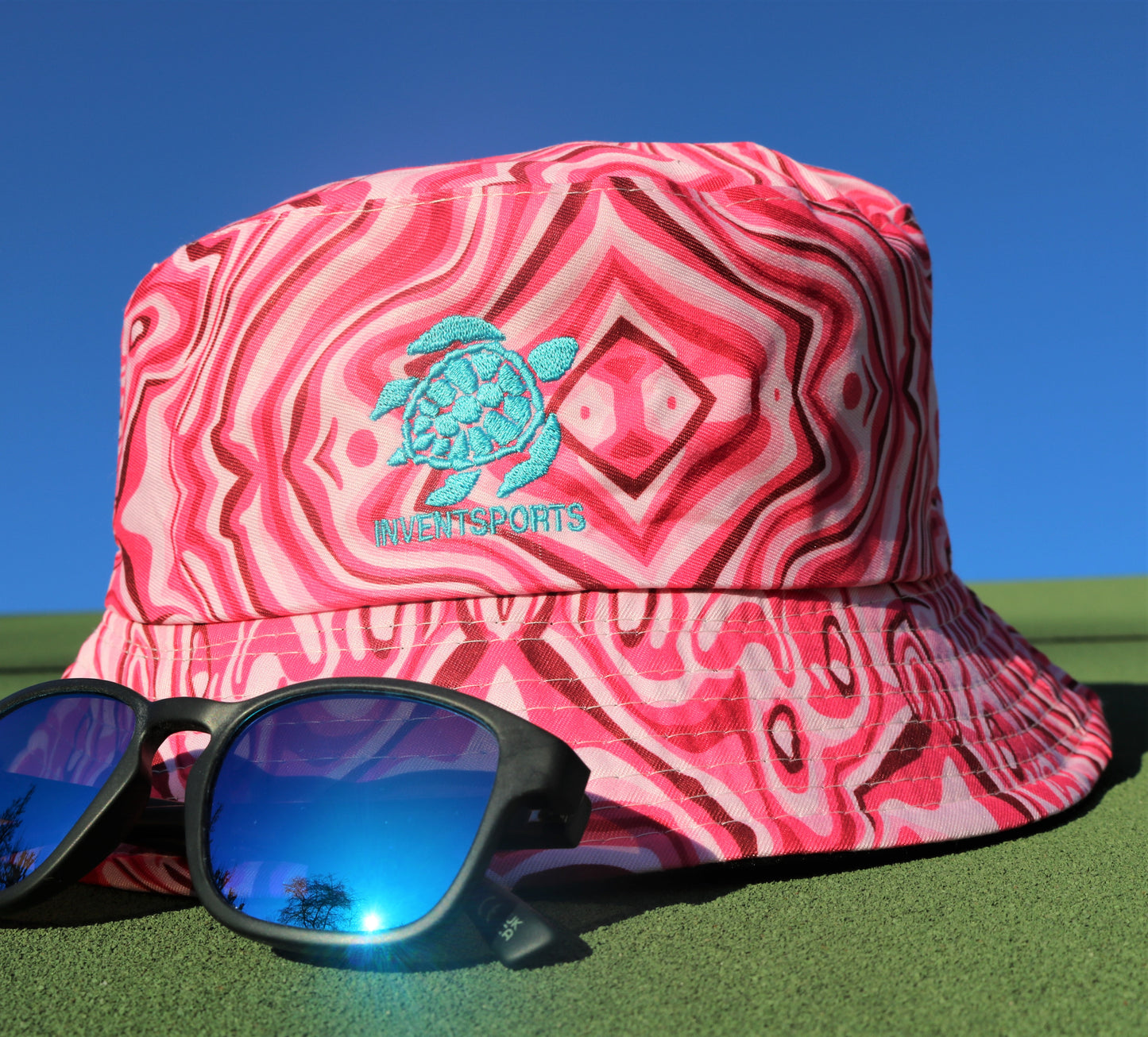 The SONIC FUSCHIA Bucket Hat Logo Front View