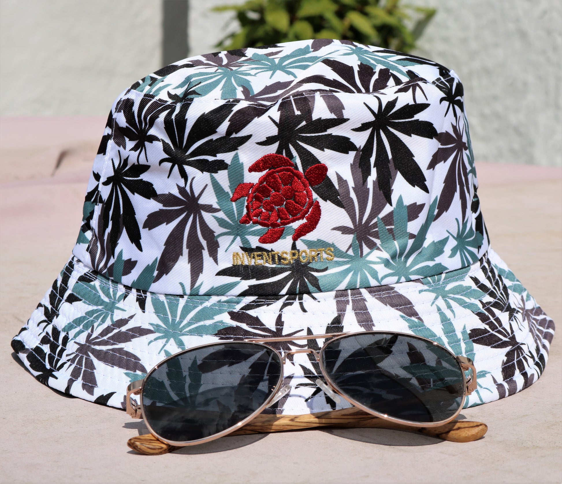 The SCOOBIE Bucket Hat Sunglasses Recycled Plastic