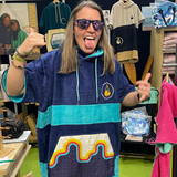 Wave Hawaii Bluebow Poncho Model