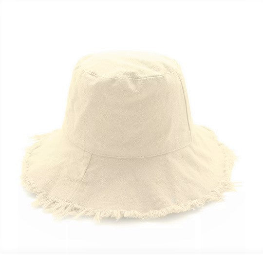 The MONTE frayed Bucket Hat