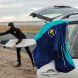 Wave Hawaii Bluebow Poncho On Car