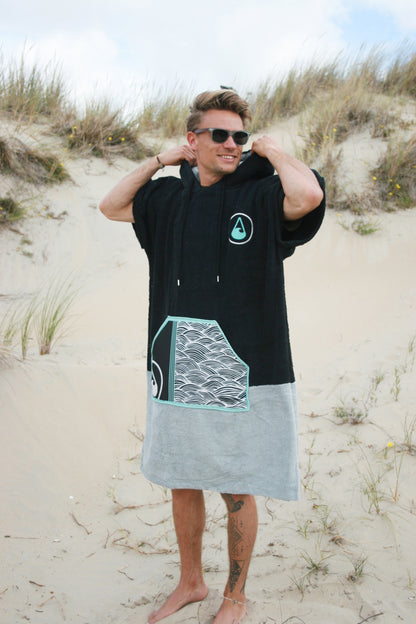 Moledo Poncho Hood Down Wave Hawaii Surf