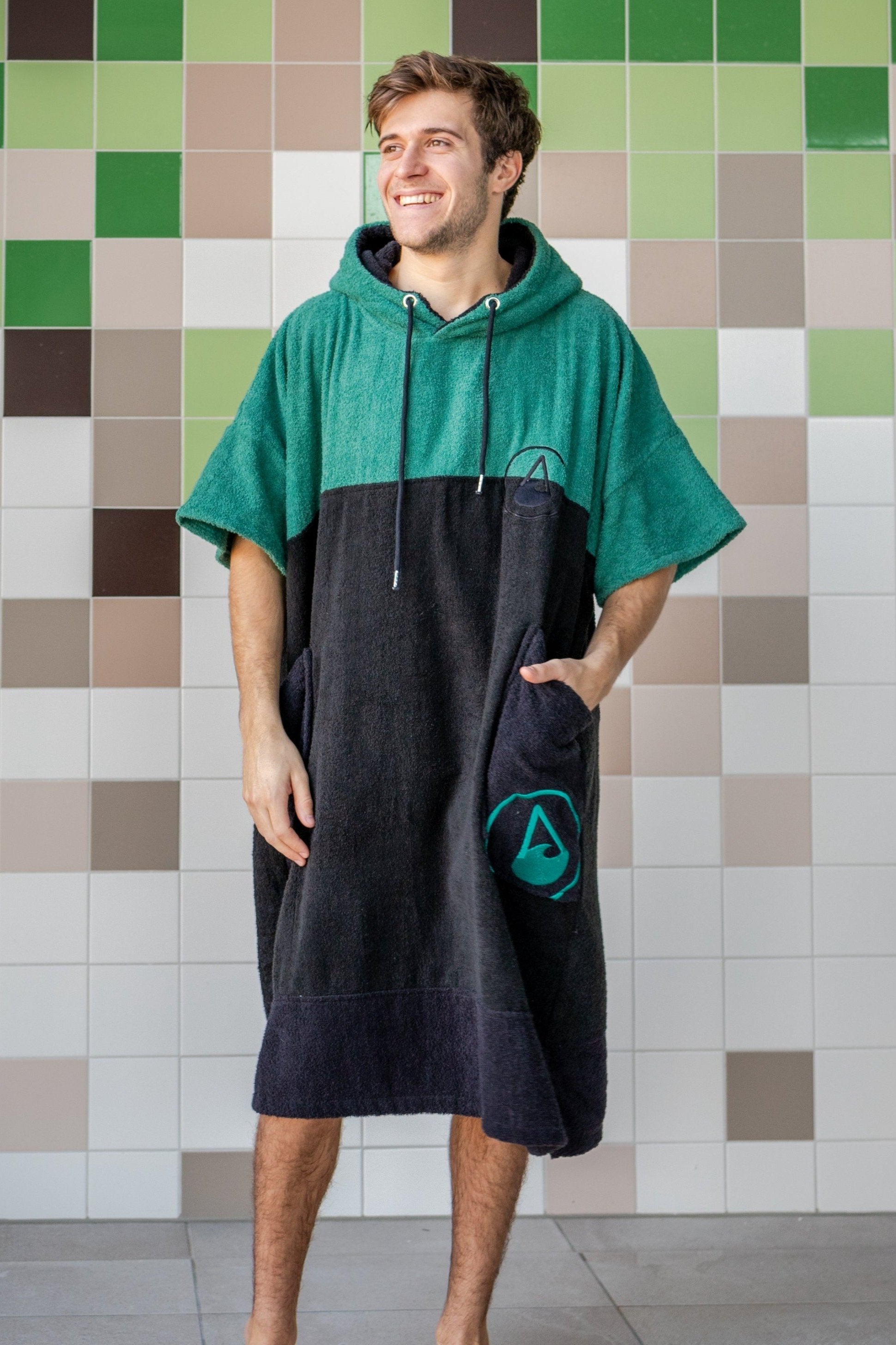 Wave Style Poncho MOVE Main image